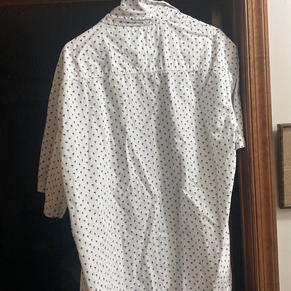 Short sleeve button down - Picture 4 of 4